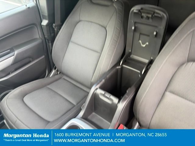 Used 2018 Chevrolet Colorado LT AWD/4WD image 24