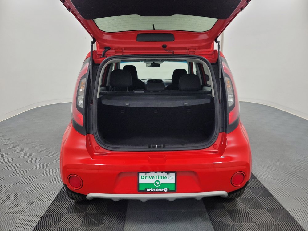 Used 2019 Kia Soul + FWD image 29