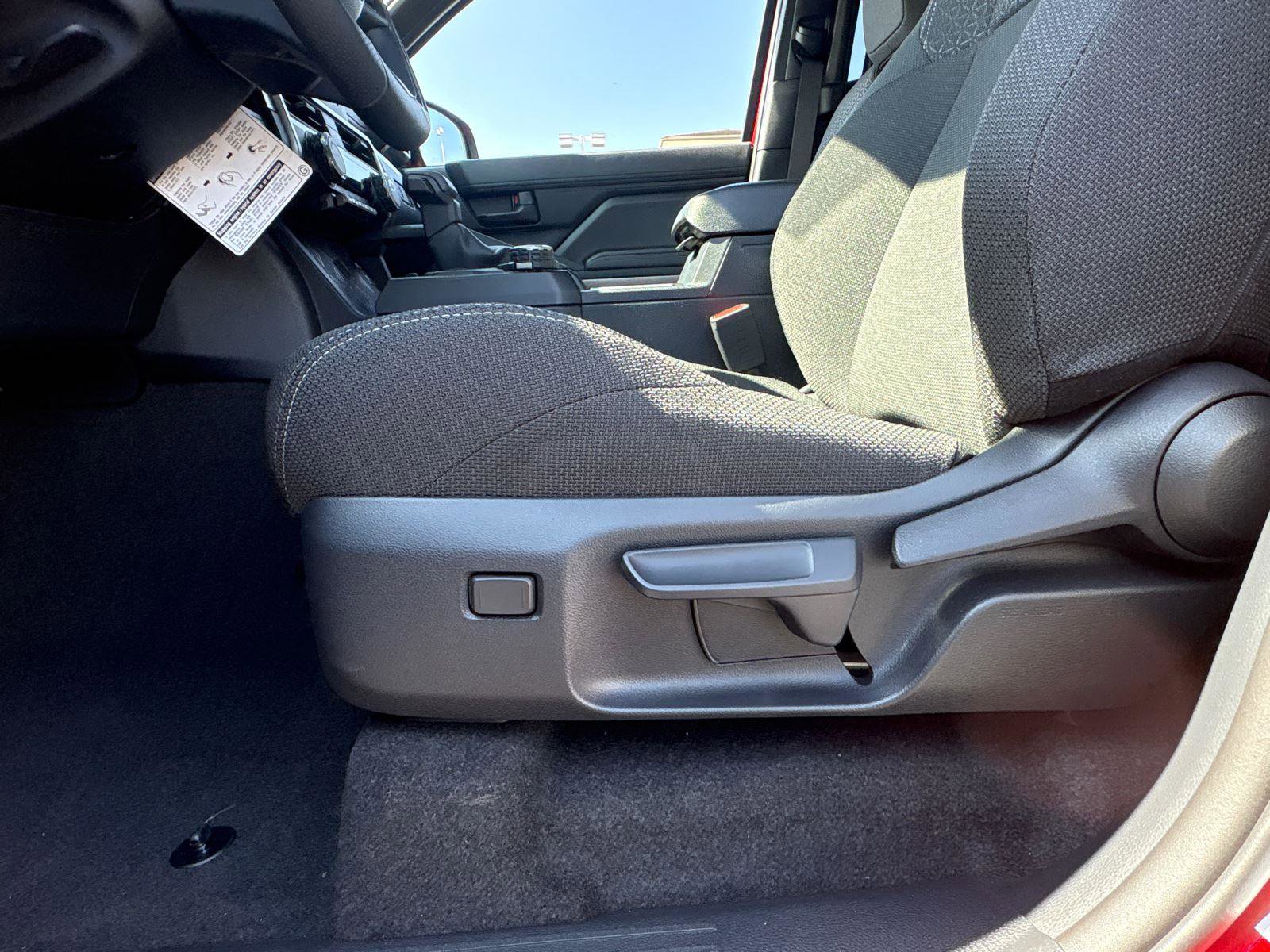 Used 2026 Toyota 4Runner SR5 image 18