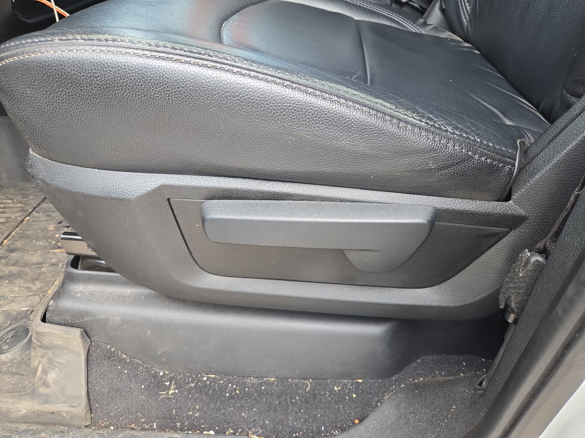 Used 2021 RAM 2500 Tradesman AWD/4WD image 5