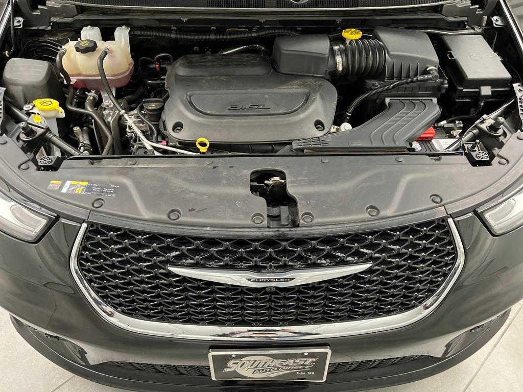 Used 2024 Chrysler Pacifica Limited image 83
