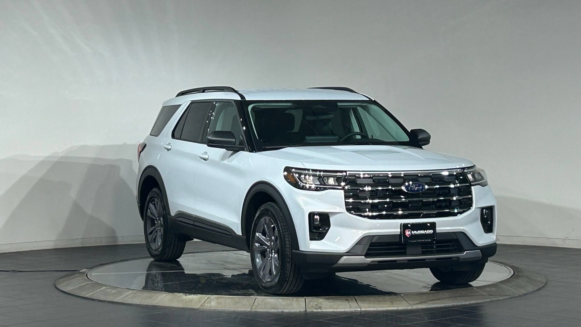 New 2026 Ford Explorer Active w/ Active Comfort Package AWD/4WD image 2