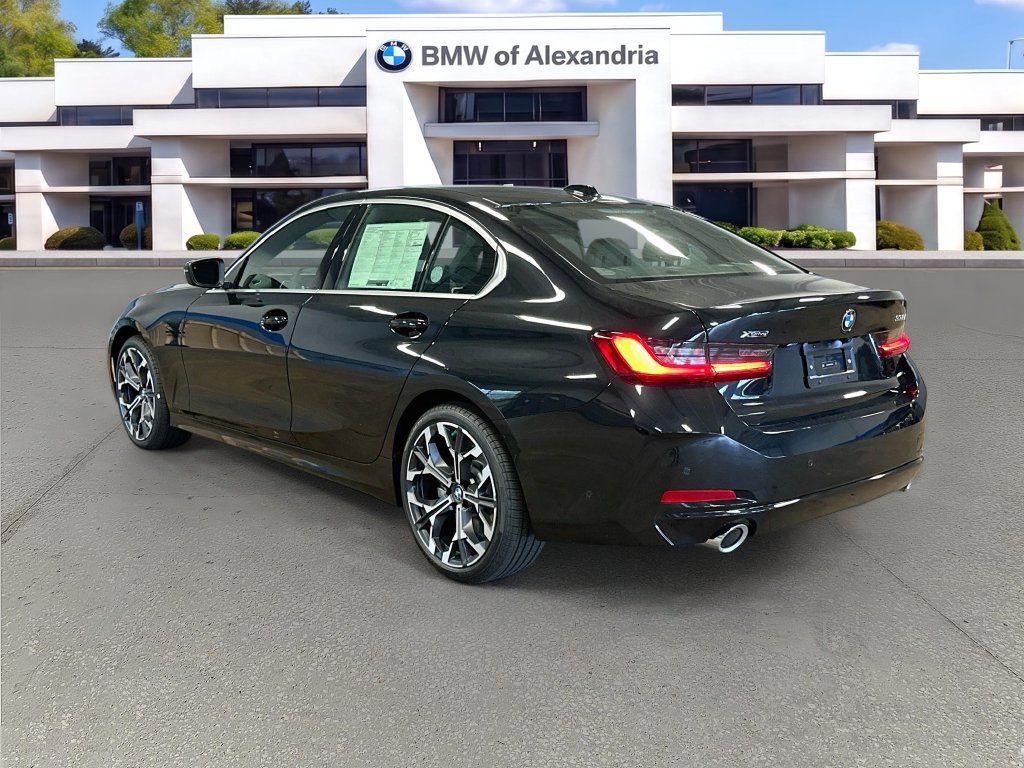 New 2026 BMW 330i xDrive Sedan w/ Premium Package AWD/4WD image 7