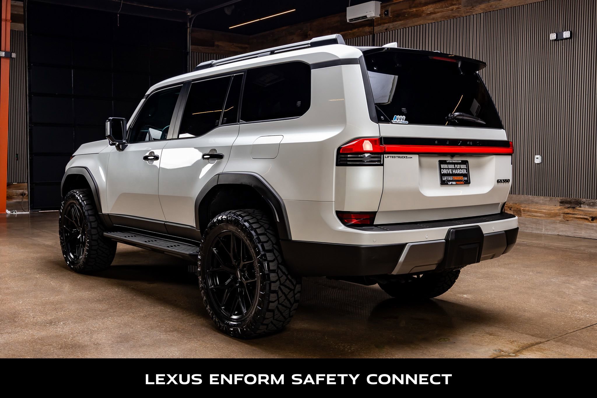 Used 2025 Lexus GX 550 AWD/4WD image 7