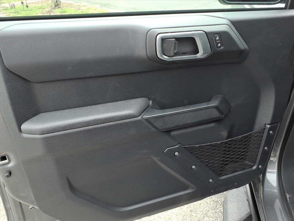 New 2026 Ford Bronco Big Bend w/ Black Diamond Package image 9