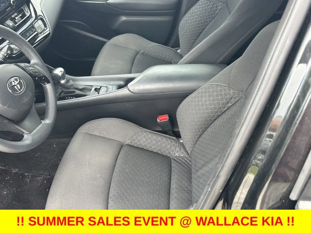 Used 2020 Toyota C-HR LE FWD image 13