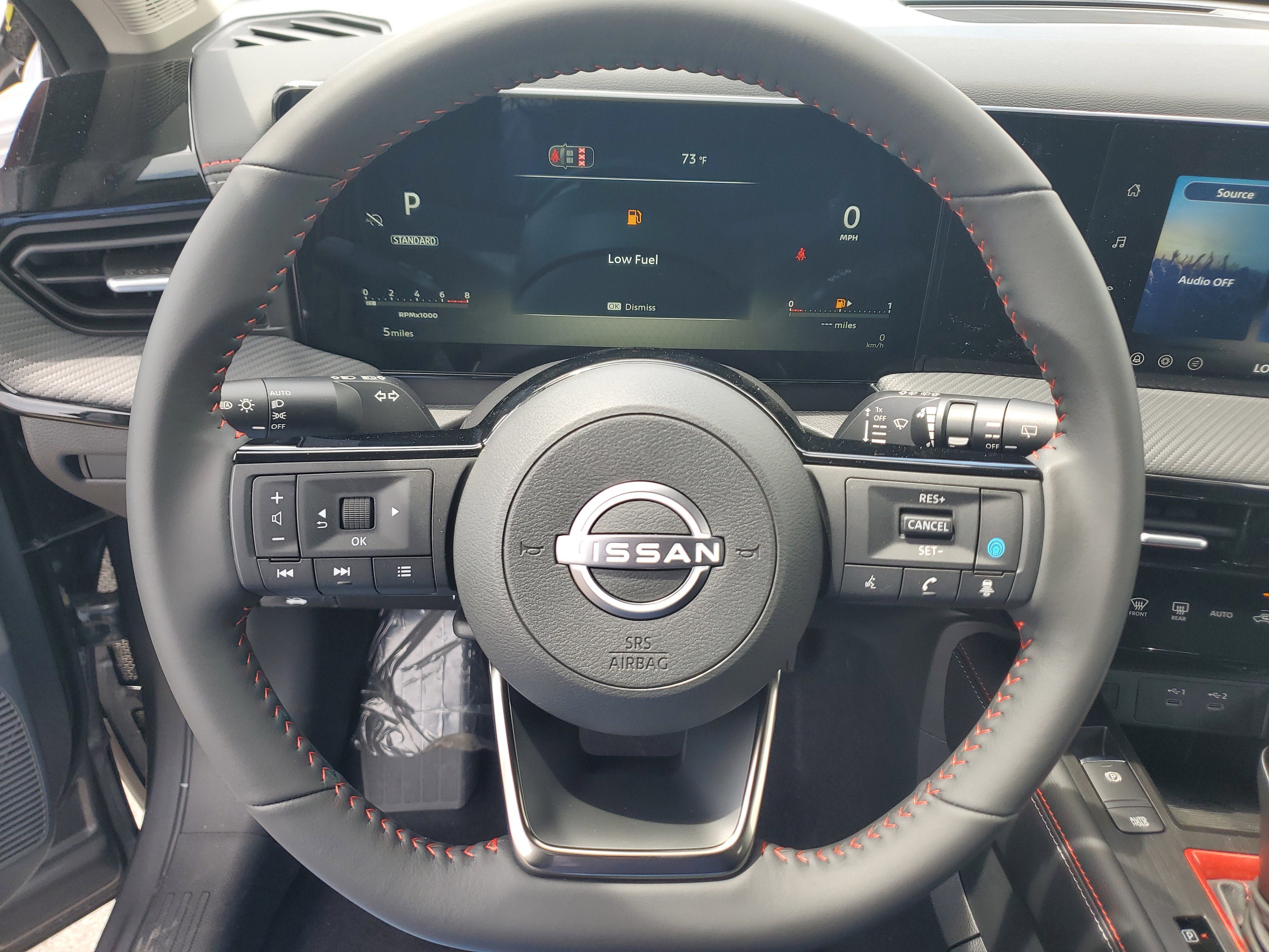 New 2026 Nissan Kicks SR FWD image 15
