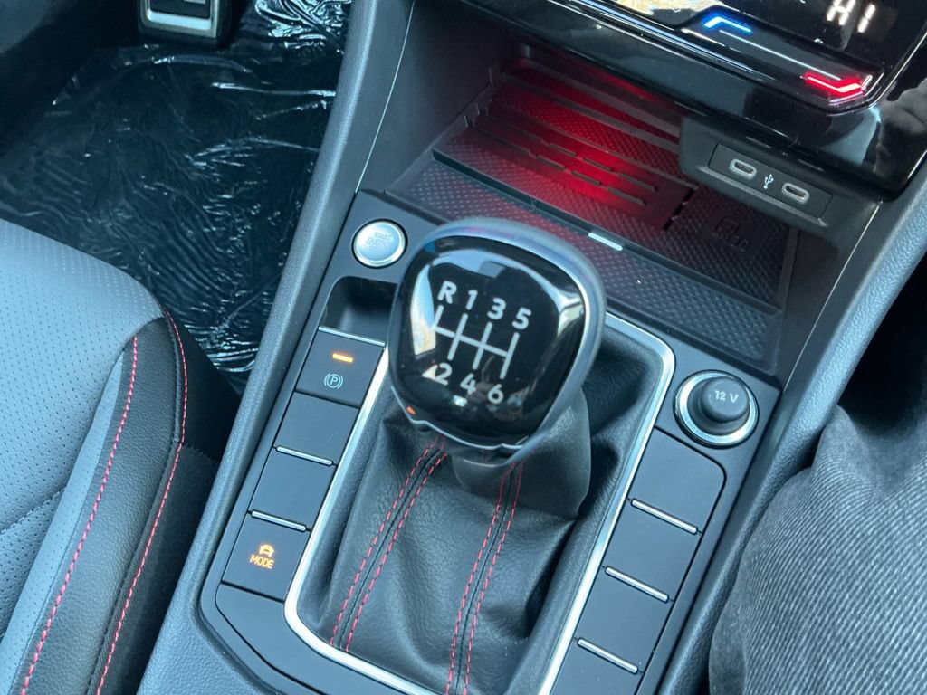 New 2026 Volkswagen Jetta GLI Autobahn FWD image 21
