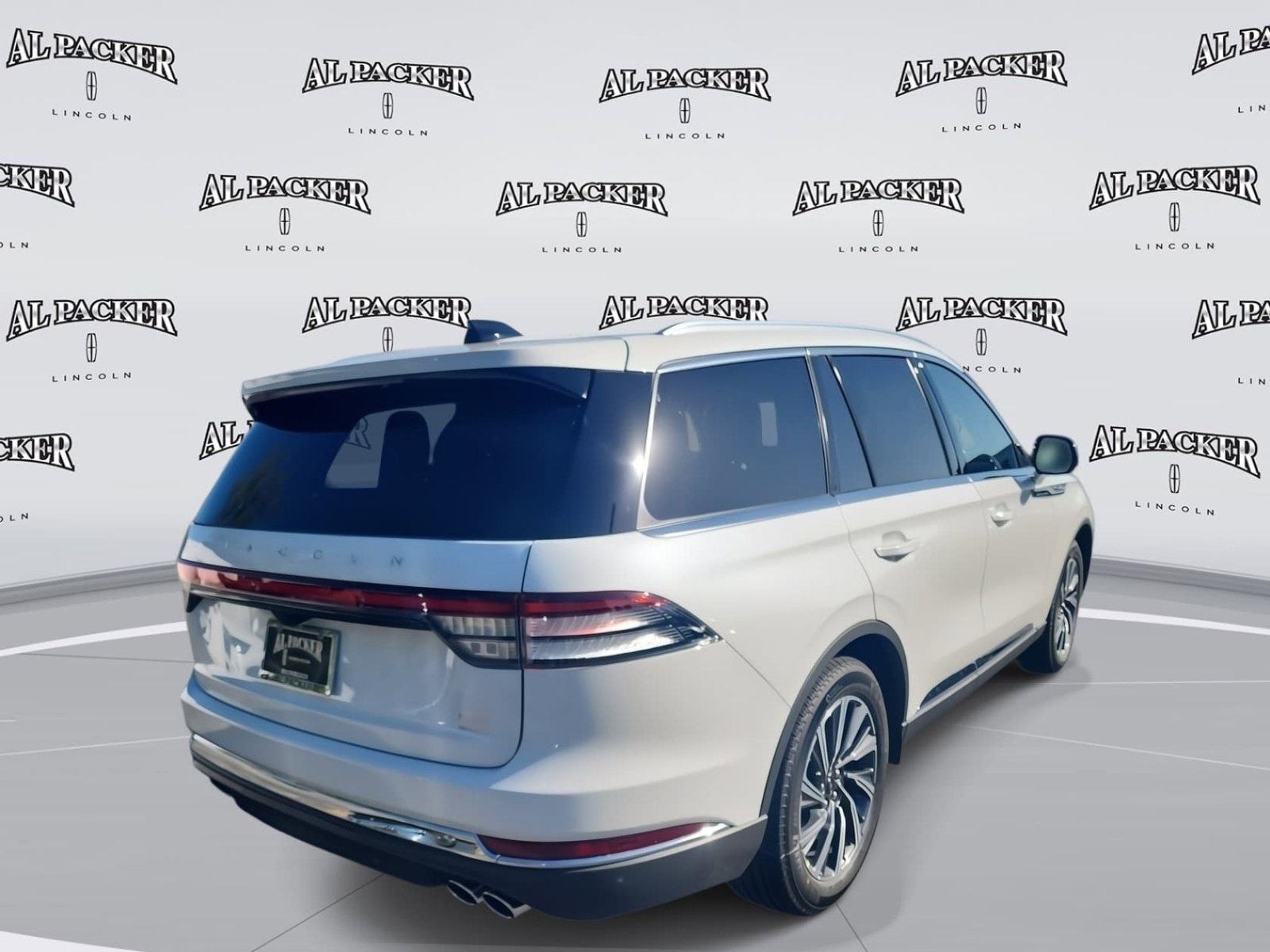 New 2026 Lincoln Aviator 2WD image 5