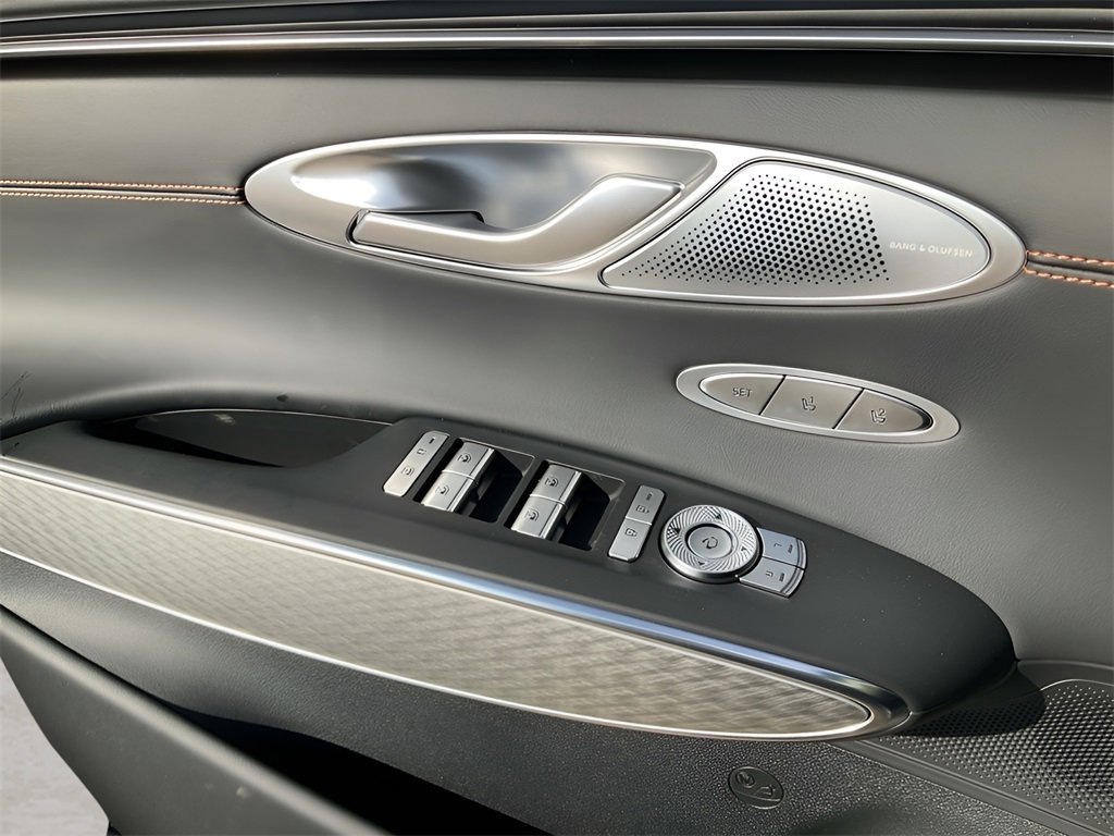 New 2026 Genesis GV70 2.5T Sport Prestige image 18