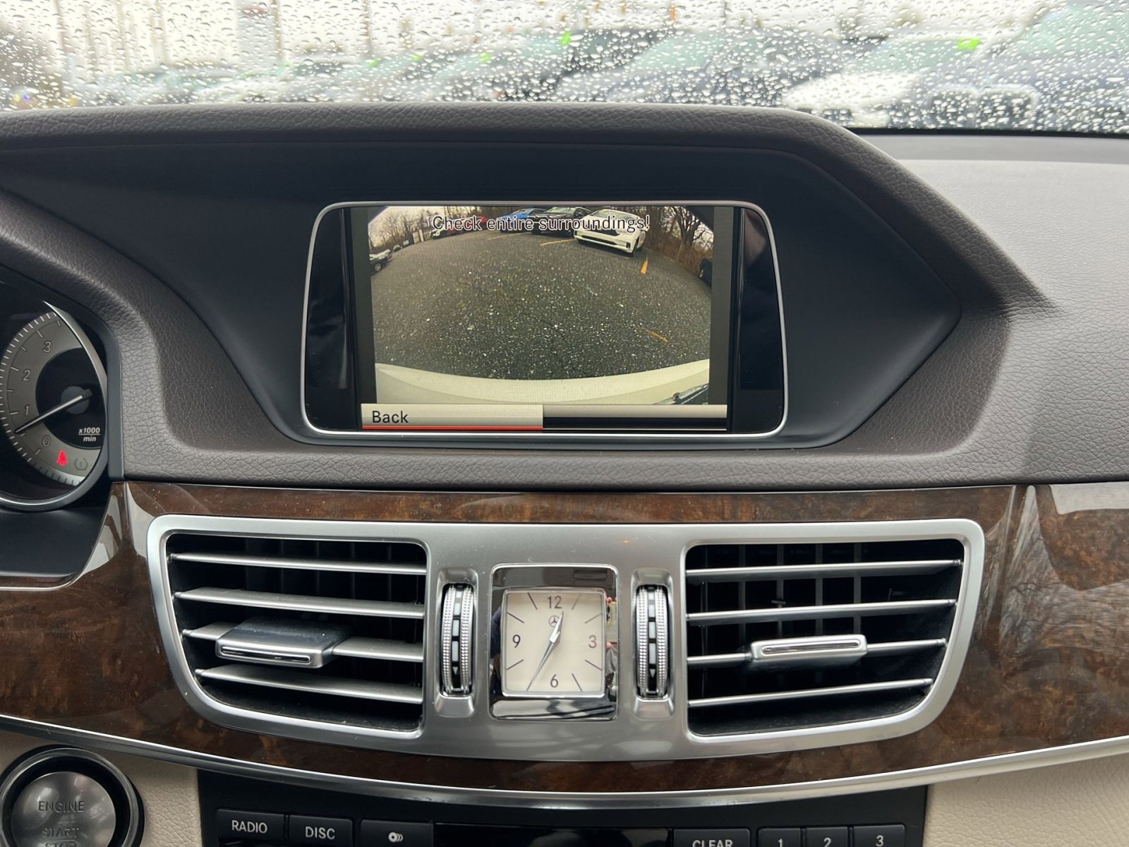 Used 2014 Mercedes-Benz E 350 4MATIC Sedan image 18