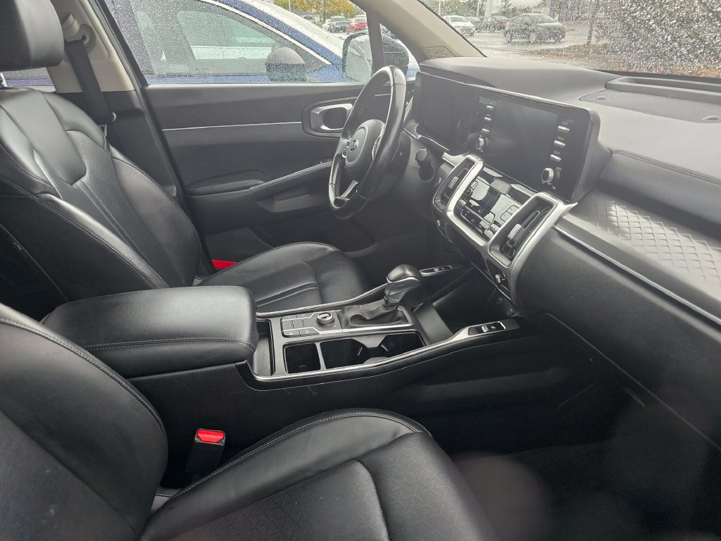 Used 2021 Kia Sorento S AWD/4WD image 14