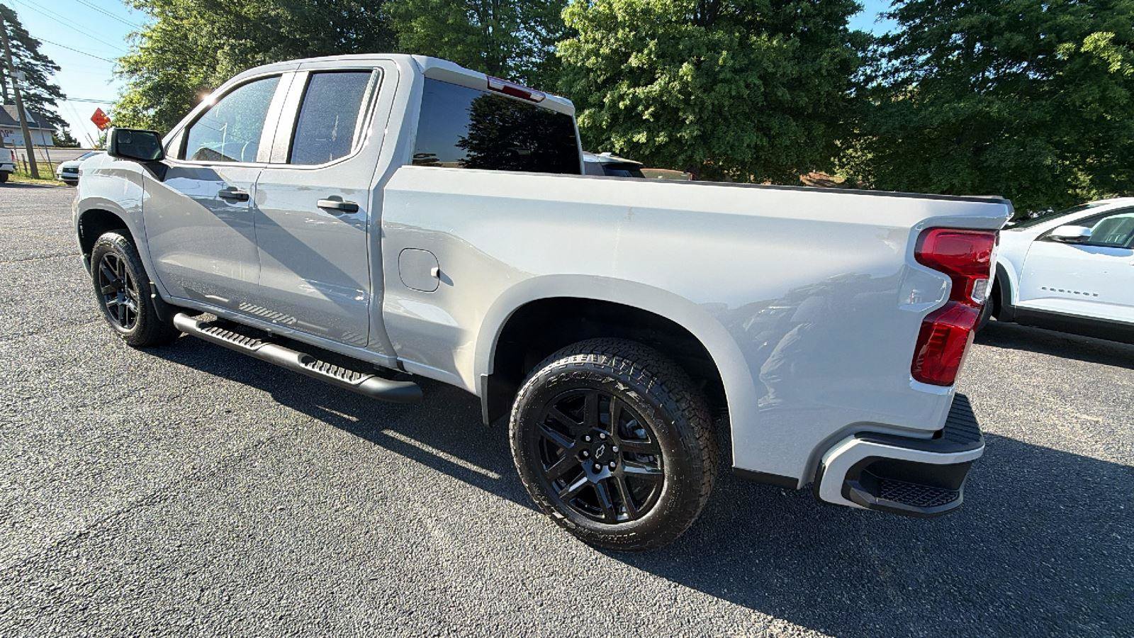 New 2026 Chevrolet Silverado 1500 Custom w/ Turbomax Blackout Package RWD image 7