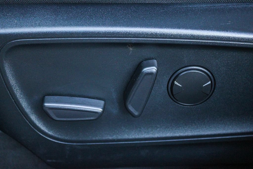 Used 2021 Ford Escape SEL w/ Technology Package FWD image 24