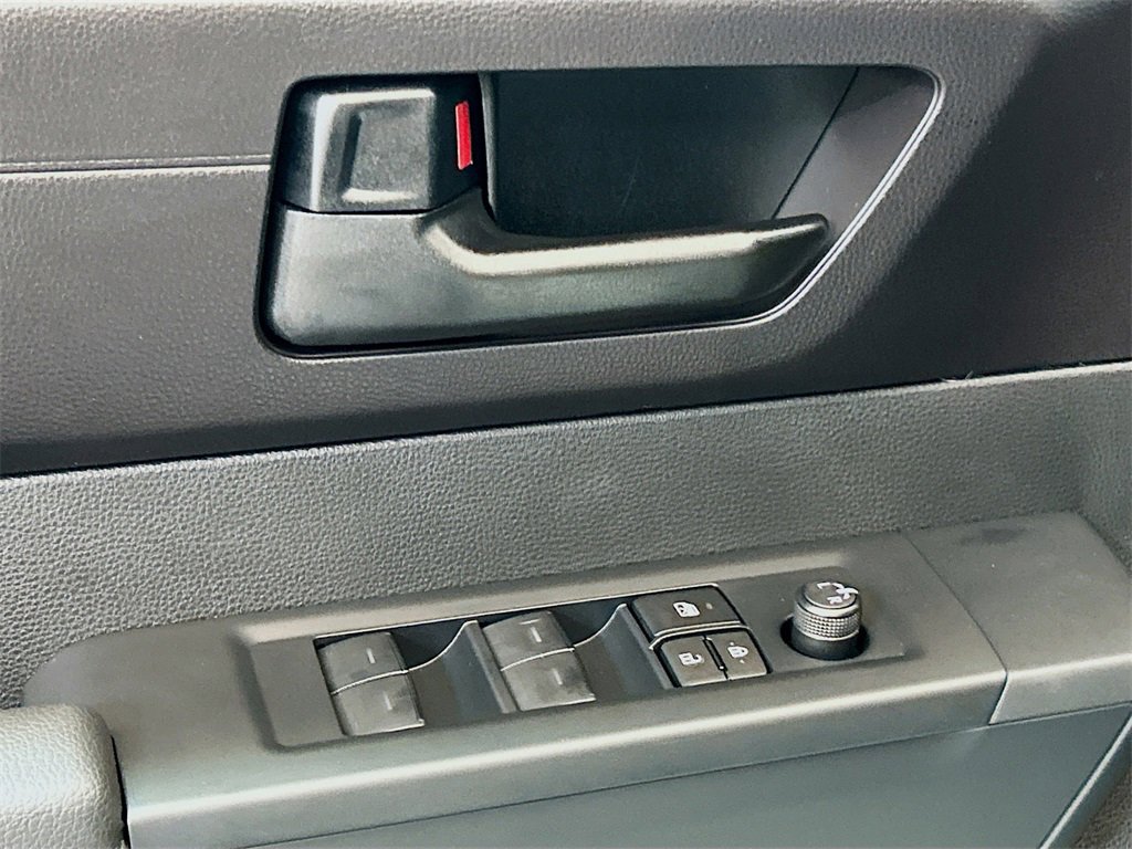 New 2026 Toyota Tundra SR image 18