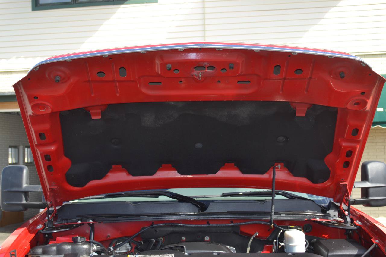 Used 2010 Chevrolet Silverado 2500 W/T AWD/4WD image 40