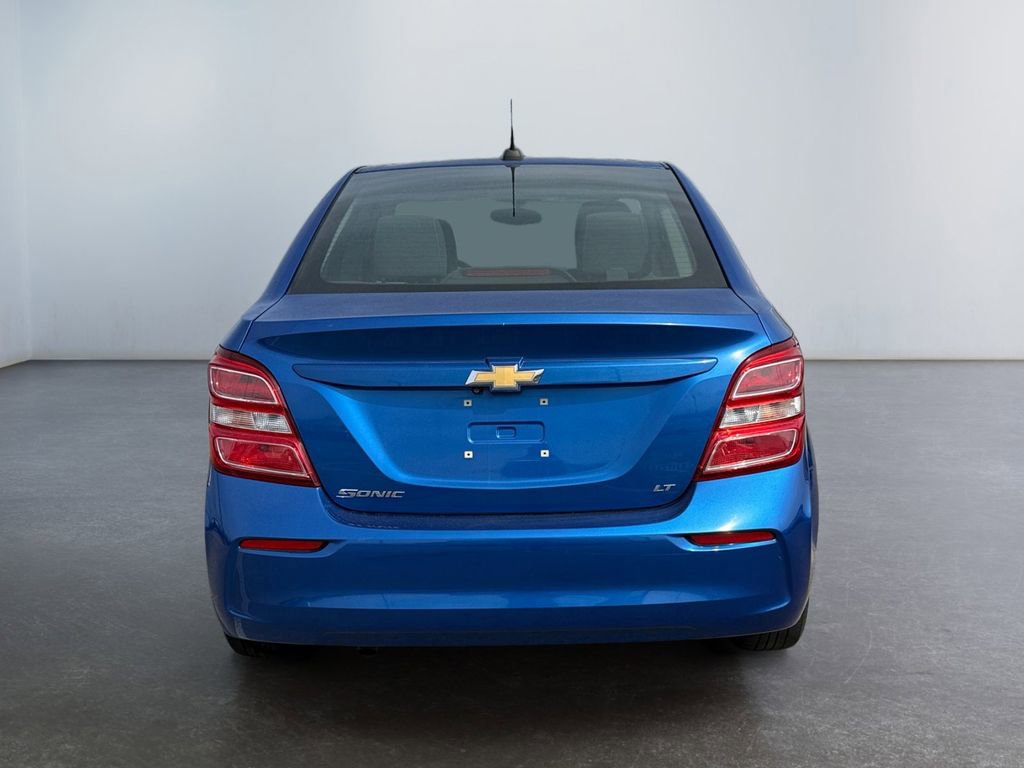 Used 2017 Chevrolet Sonic LT FWD image 4