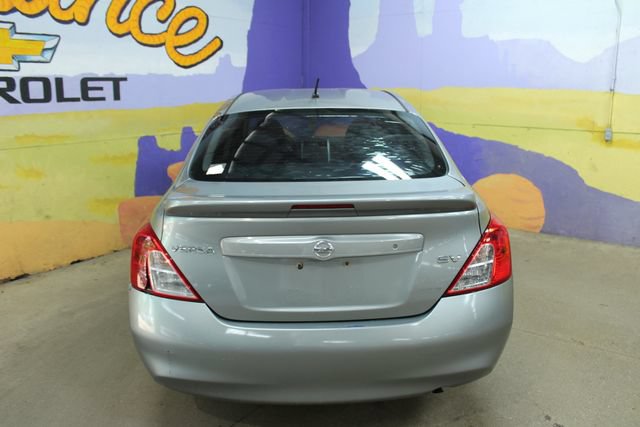 Used 2014 Nissan Versa SV FWD image 7