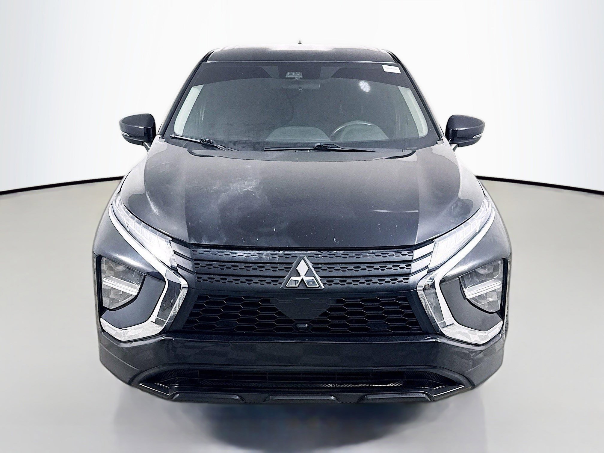 Used 2022 Mitsubishi Eclipse Cross ES image 2