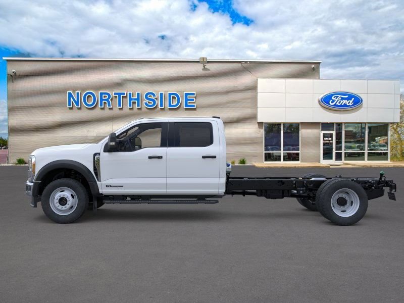 New 2025 Ford F450 XL image 4