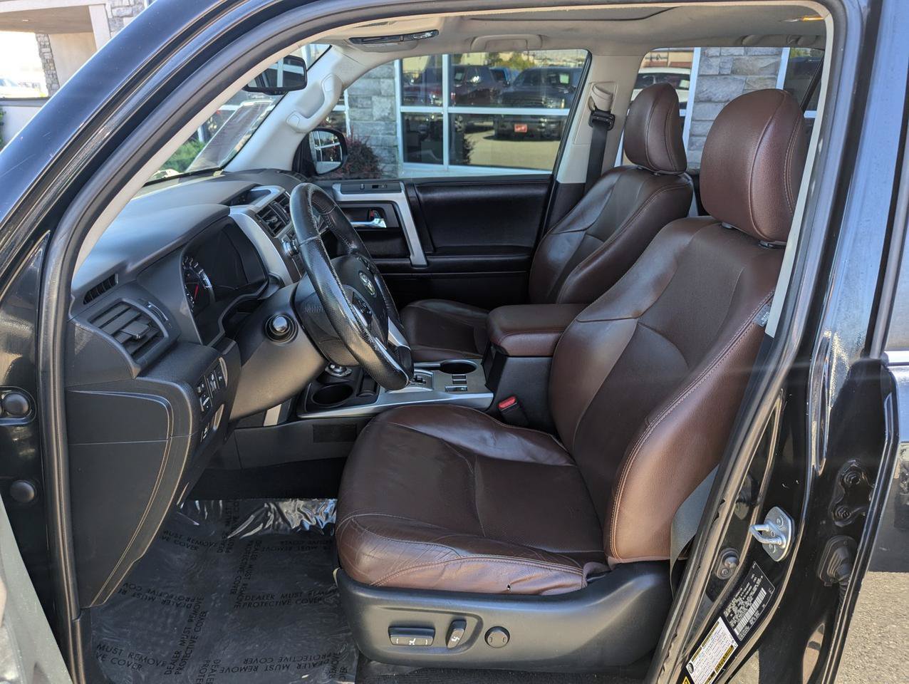 Used 2016 Toyota 4Runner Limited AWD/4WD image 11