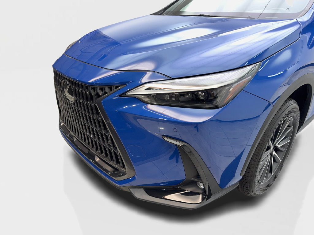 Used 2023 Lexus NX 250 FWD w/ Towing Package (2000 Lbs) image 17