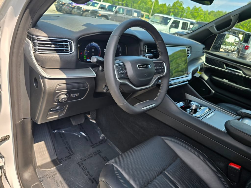 Used 2025 Jeep Wagoneer Series II w/ Premium Group I AWD/4WD image 26