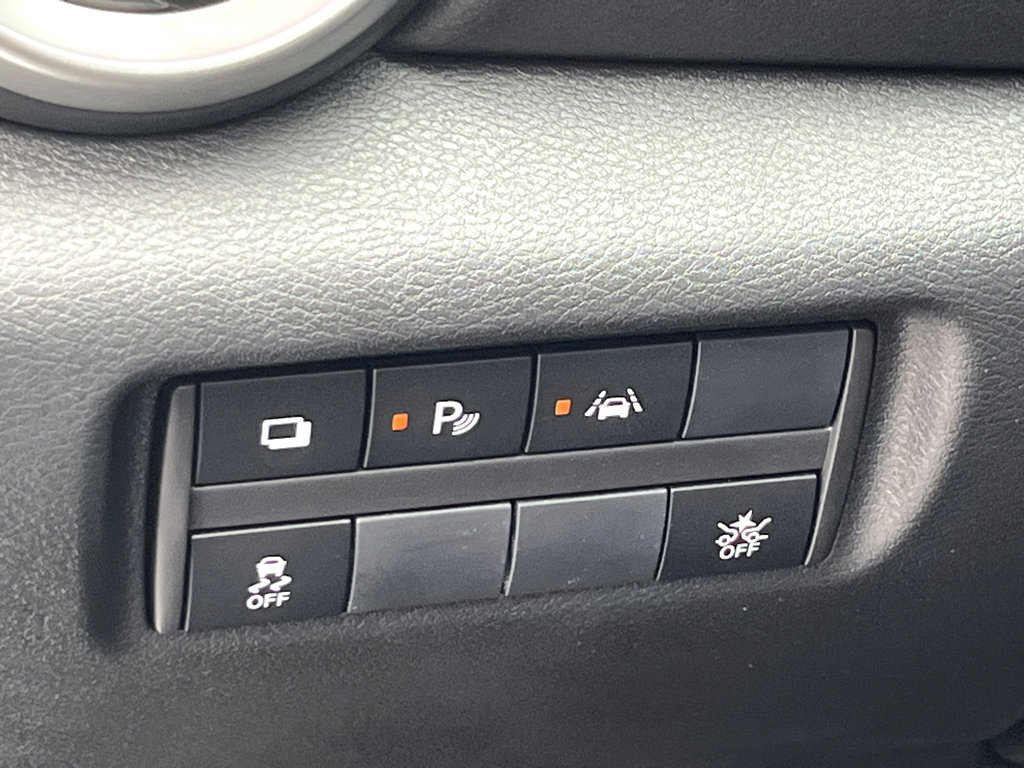 Used 2024 Nissan Versa S w/ Trunk Package image 17