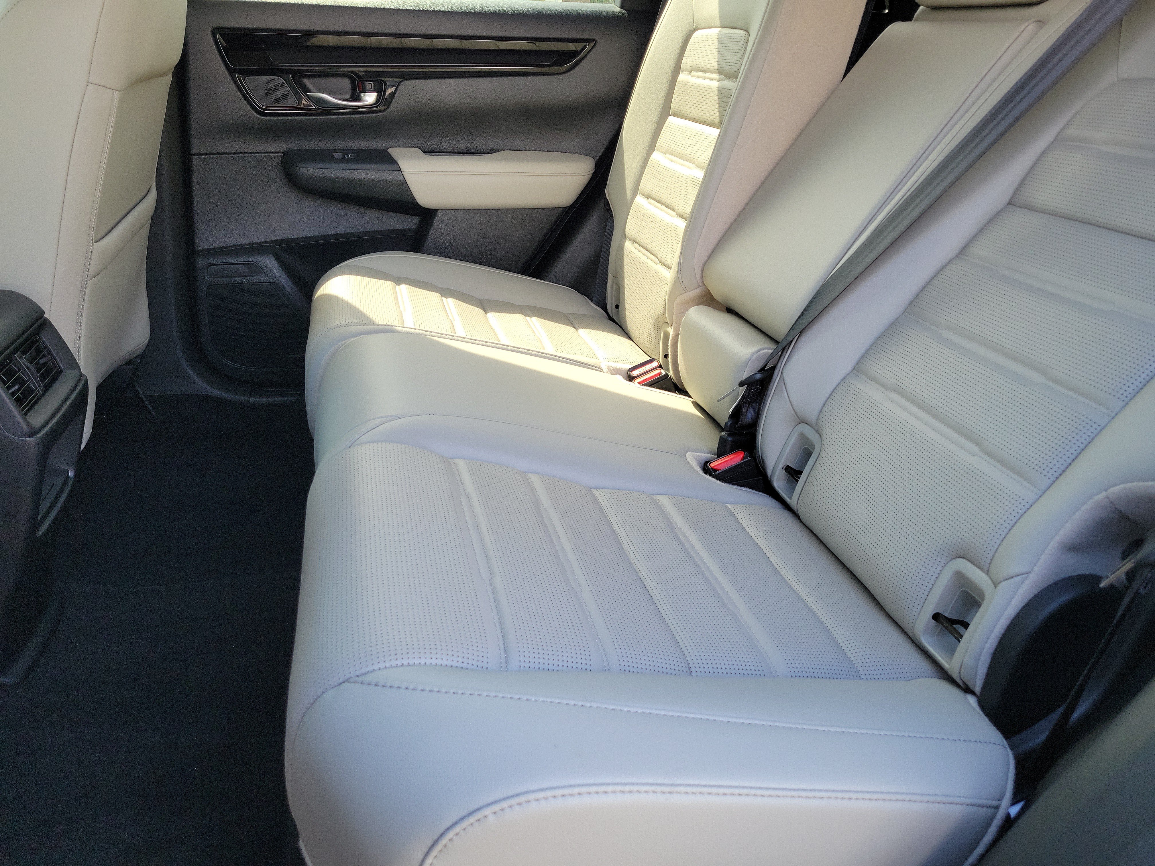 Used 2024 Honda CR-V EX-L image 11
