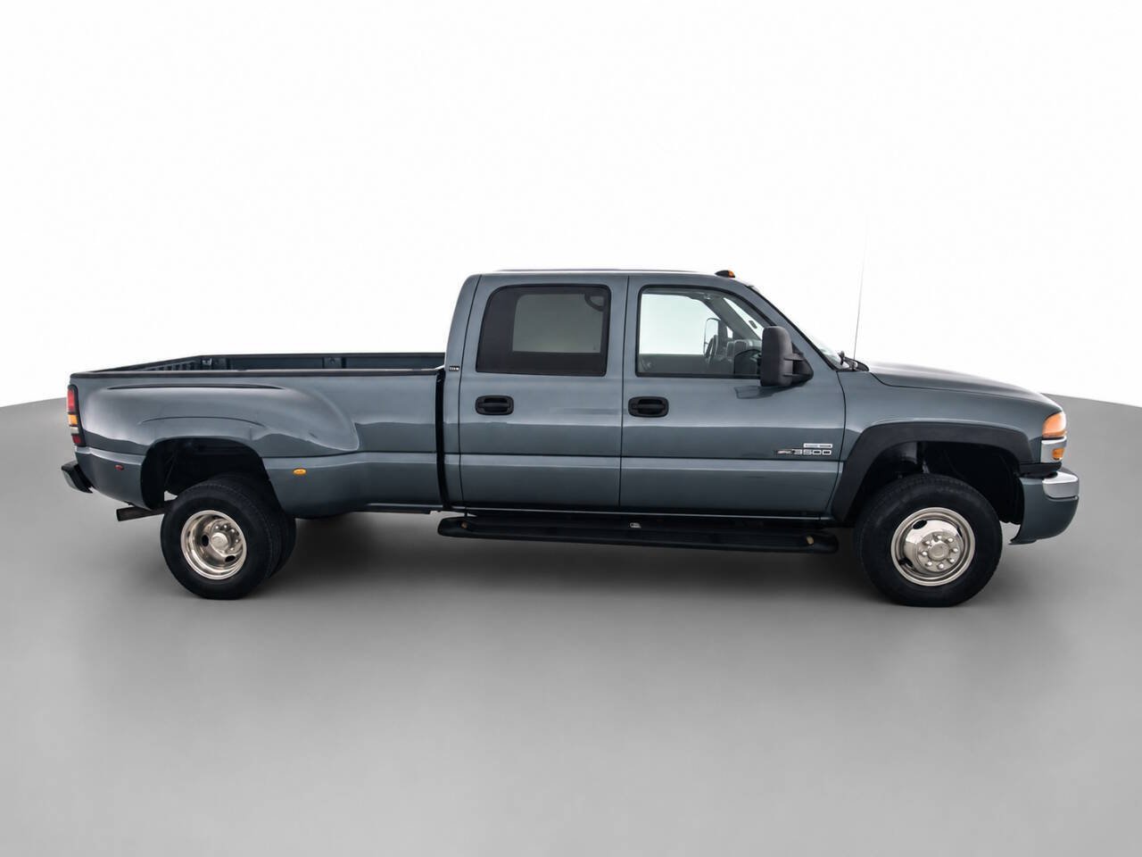 Used 2007 GMC Sierra 3500 SLE w/ Heavy-Duty Power Package RWD image 4