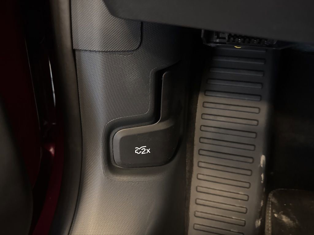 New 2025 Ford Mustang Mach-E GT image 33