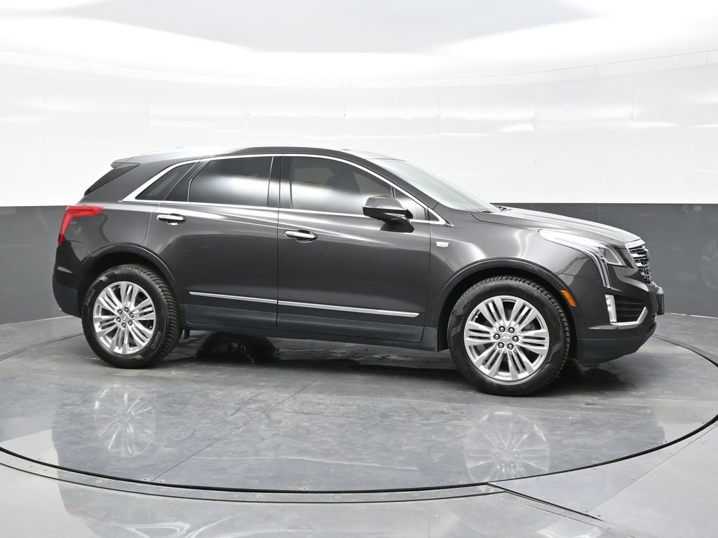 Used 2017 Cadillac XT5 Premium Luxury image 8
