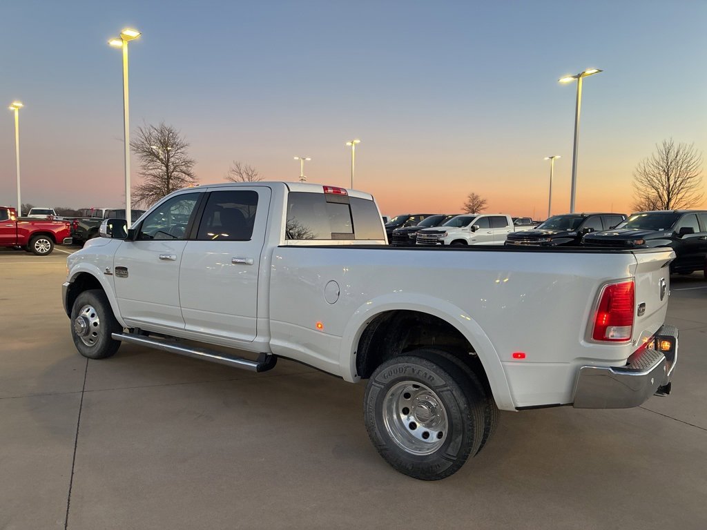 Used 2016 RAM 3500 Laramie Longhorn image 3