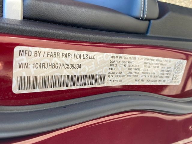 Used 2023 Jeep Grand Cherokee Limited image 26