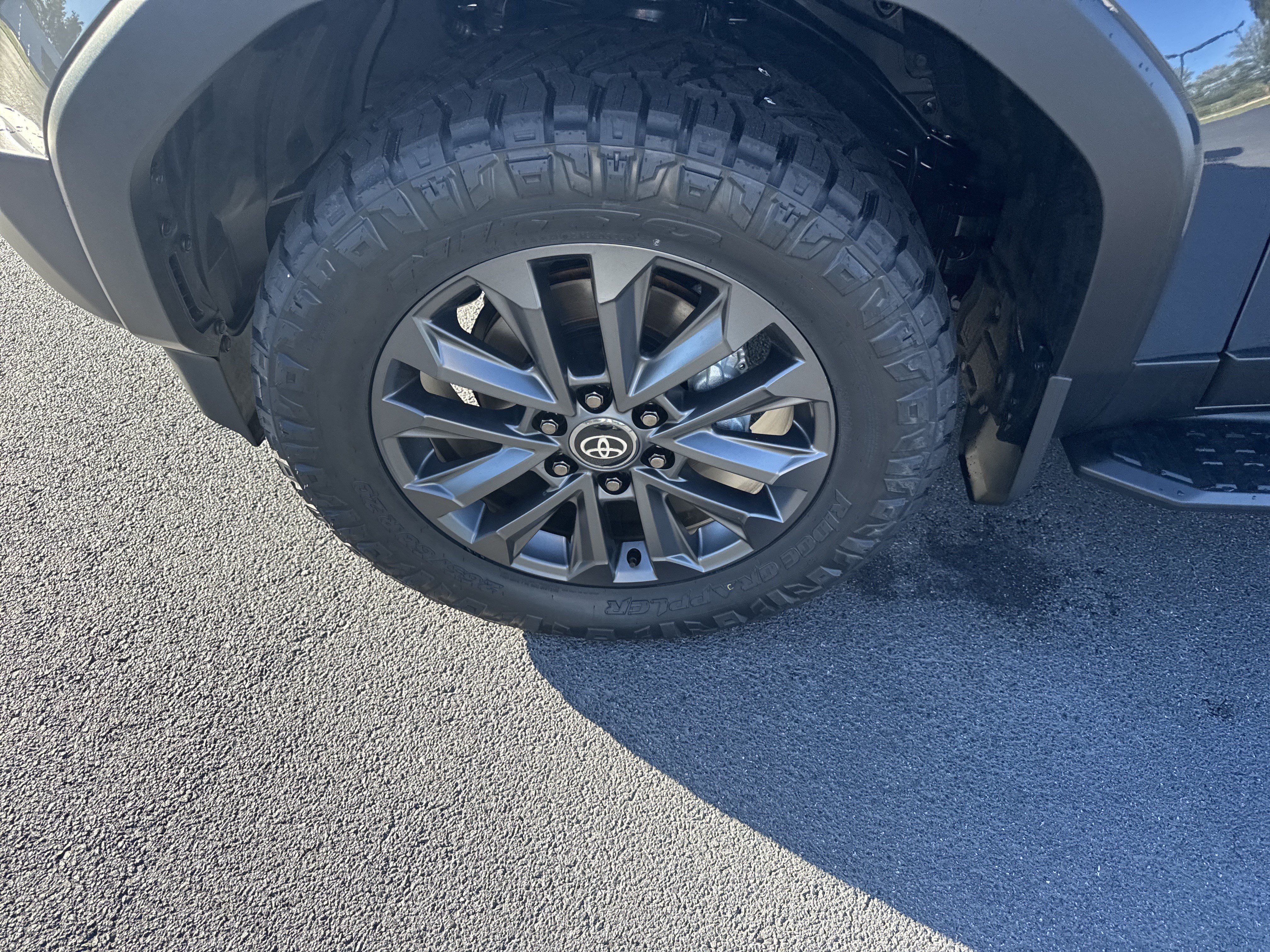 New 2027 Toyota Land Cruiser AWD/4WD image 9