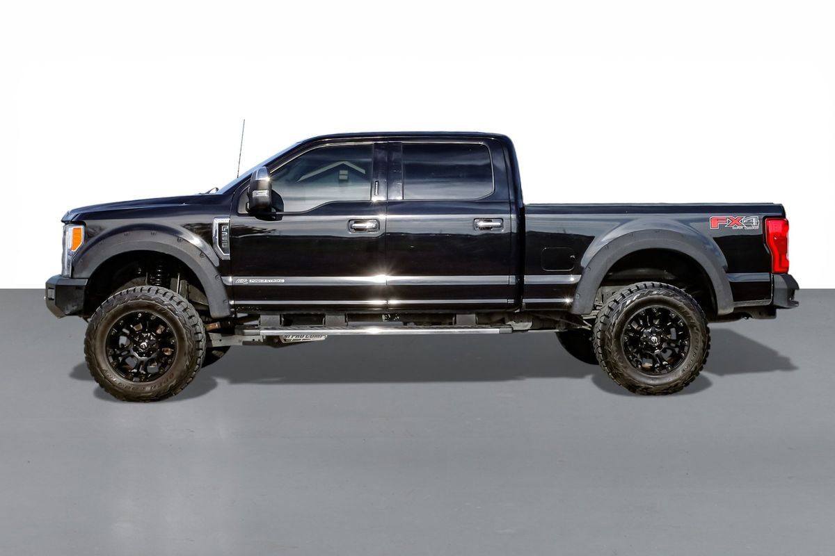 Used 2019 Ford F250 Lariat w/ Lariat Ultimate Package image 9