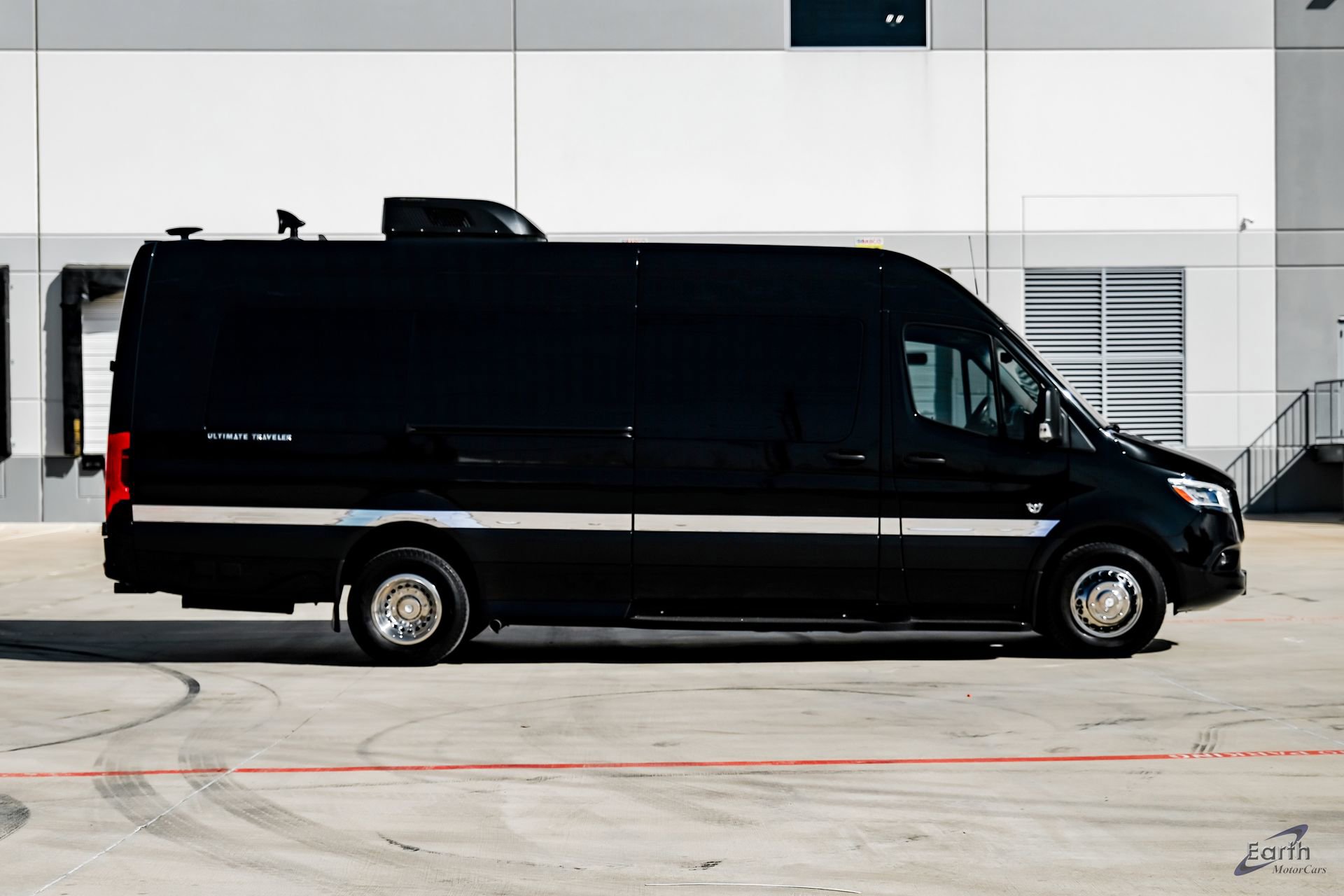 Used 2023 Mercedes-Benz Sprinter 3500 image 18