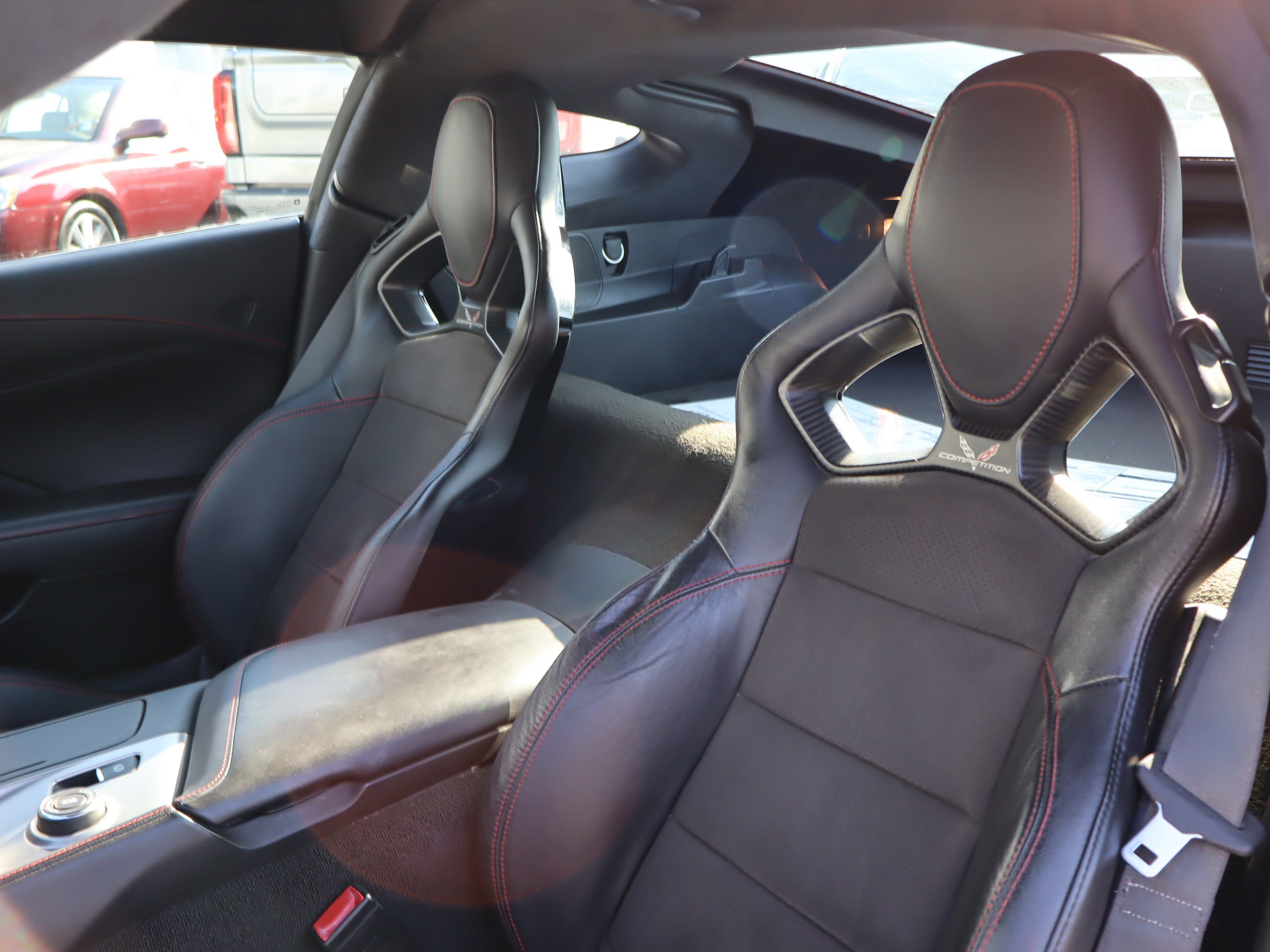 Used 2017 Chevrolet Corvette Stingray Coupe RWD image 16