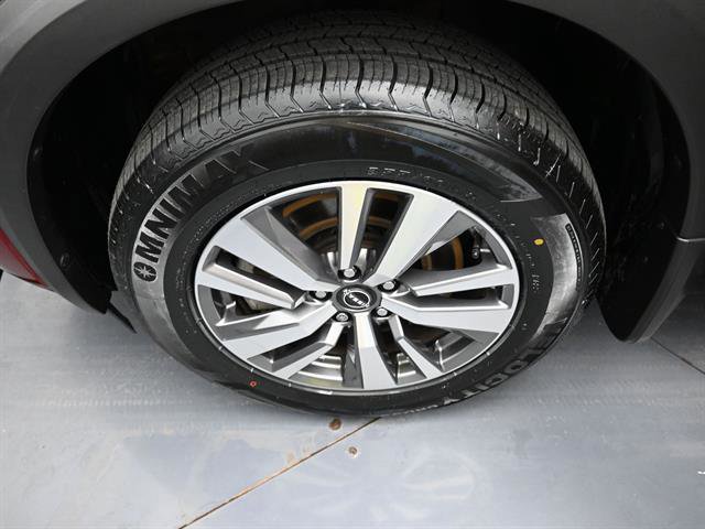 Used 2023 Nissan Pathfinder SL image 25