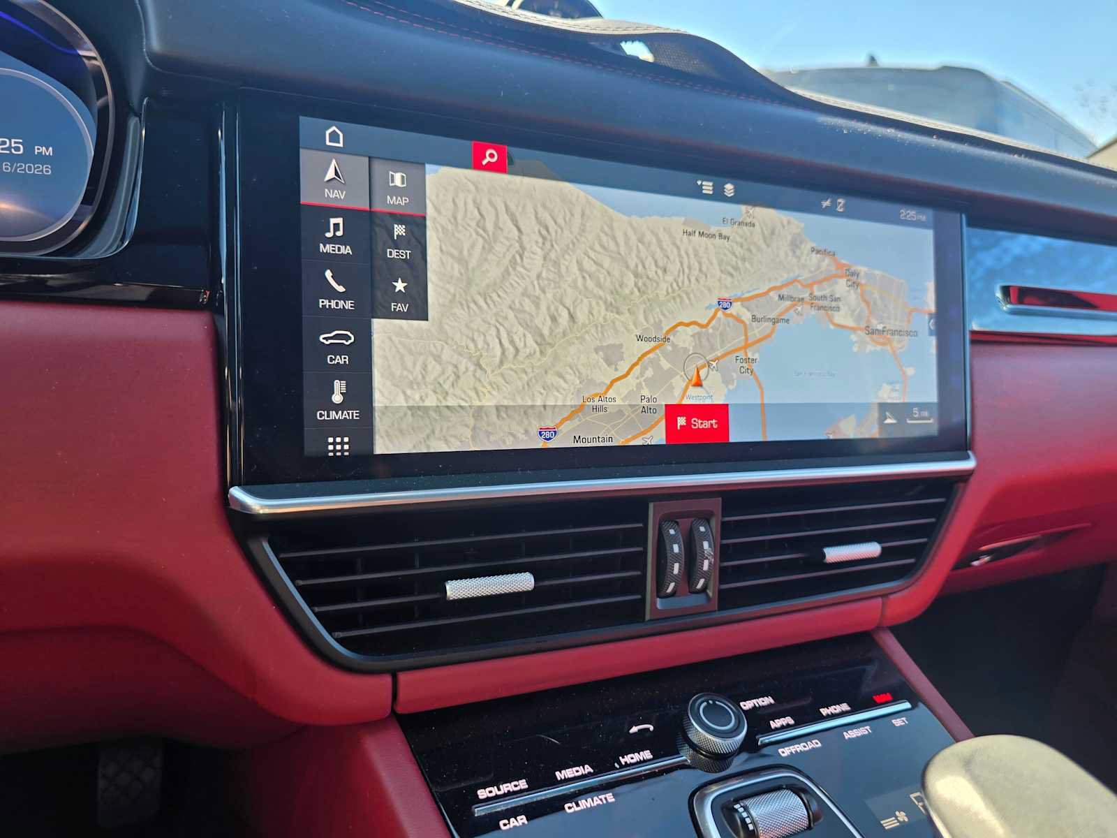 Used 2019 Porsche Cayenne AWD/4WD image 28