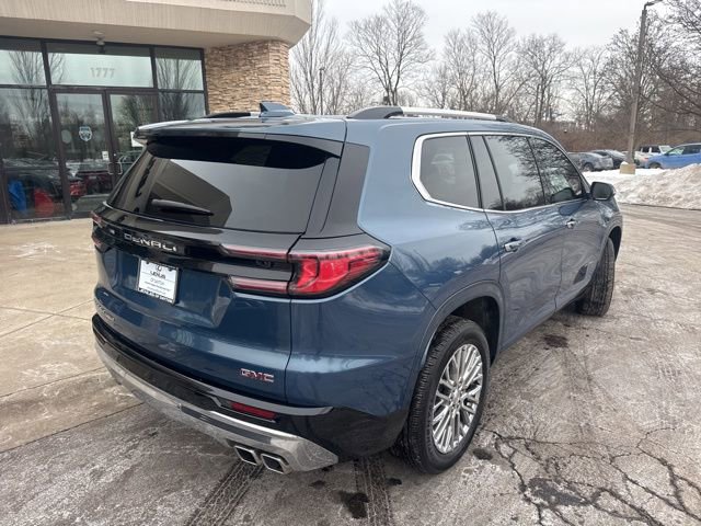 Used 2024 GMC Acadia Denali image 3