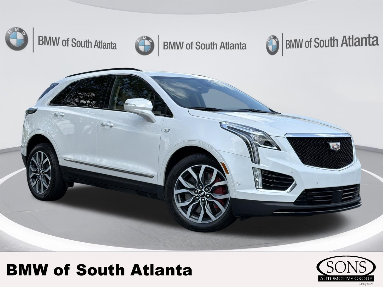 Used 2024 Cadillac XT5 Sportv w/ Platinum Package AWD/4WD image 1