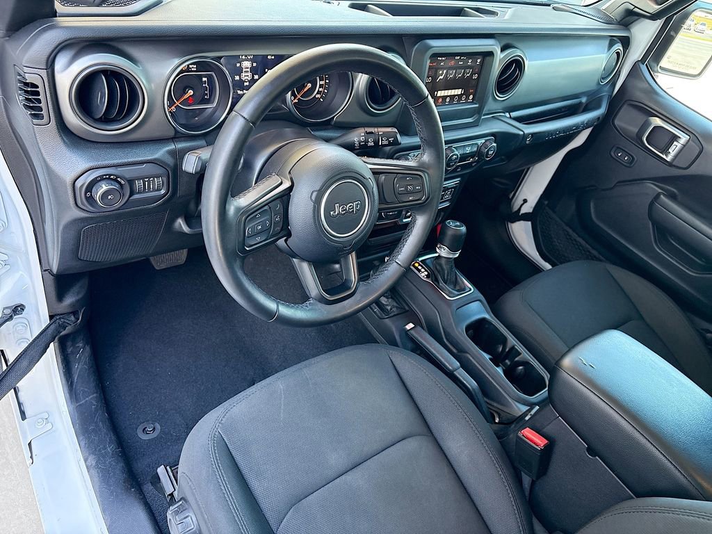 Used 2022 Jeep Wrangler Sport S image 9