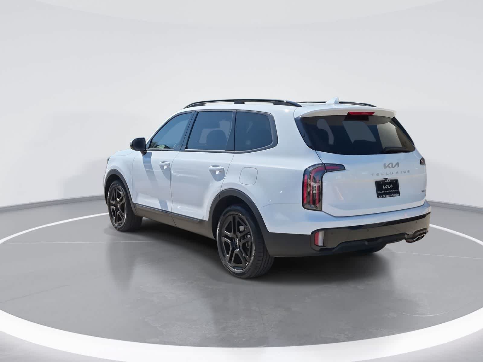 Used 2024 Kia Telluride SX X-Line AWD/4WD image 6