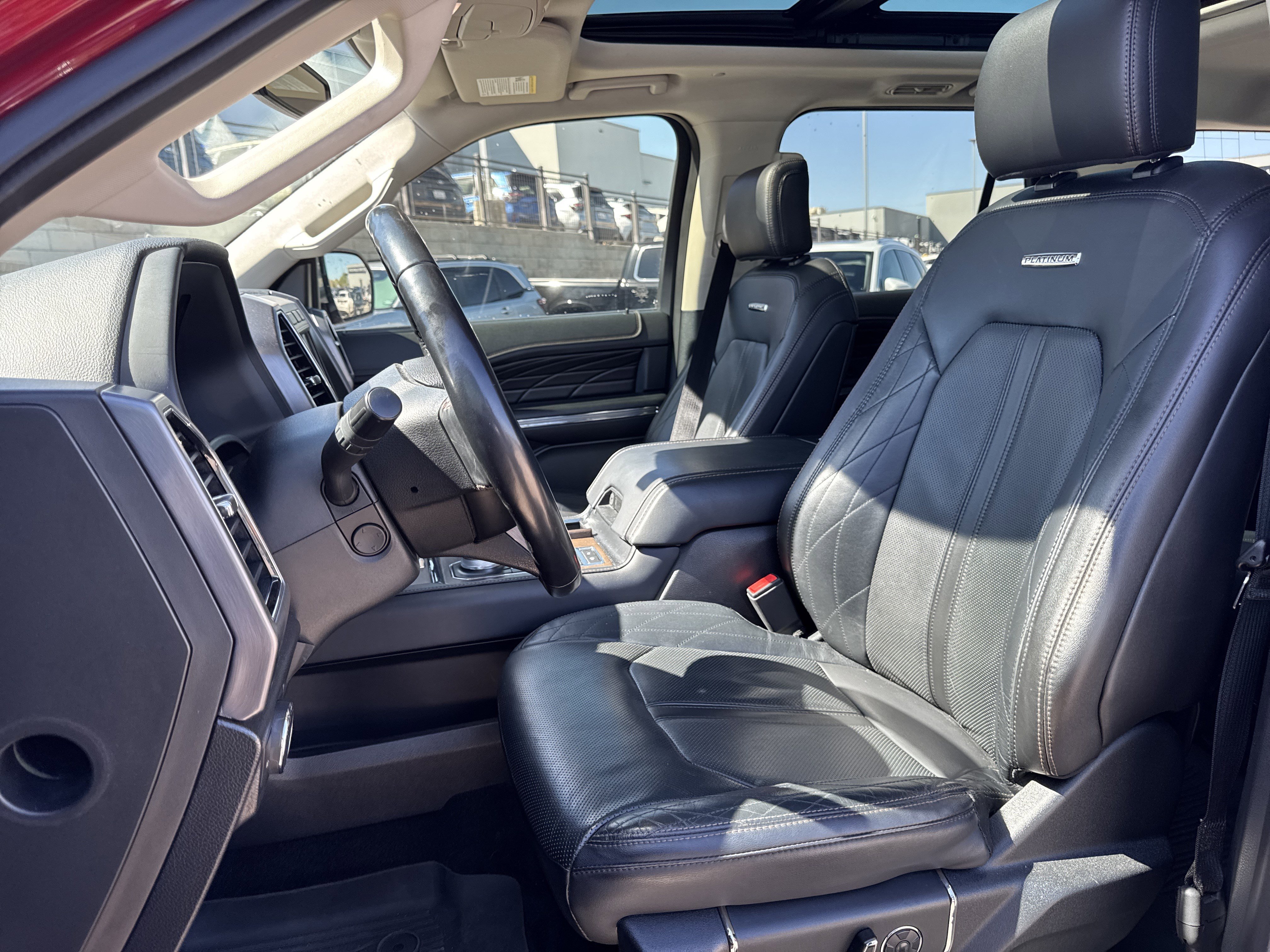 Used 2018 Ford Expedition Max Platinum image 25