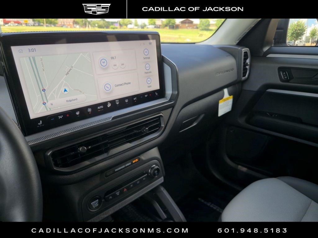 Used 2025 Ford Bronco Sport Badlands w/ Sasquatch Badlands Package AWD/4WD image 14