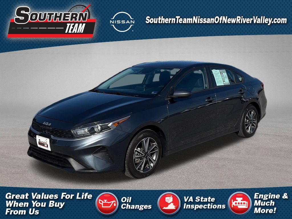 Used 2024 Kia Forte LXS
