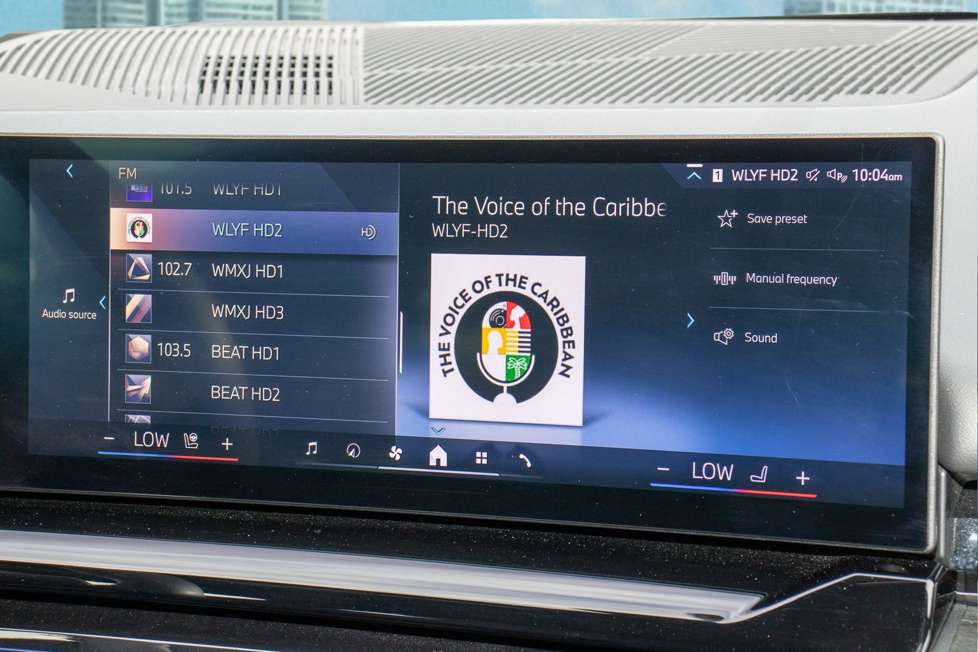 Used 2024 BMW 530i image 22