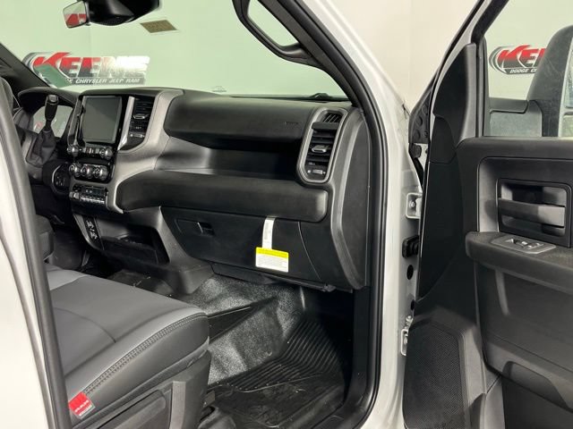 New 2026 RAM 5500 Tradesman w/ Chrome Appearance Group AWD/4WD image 26