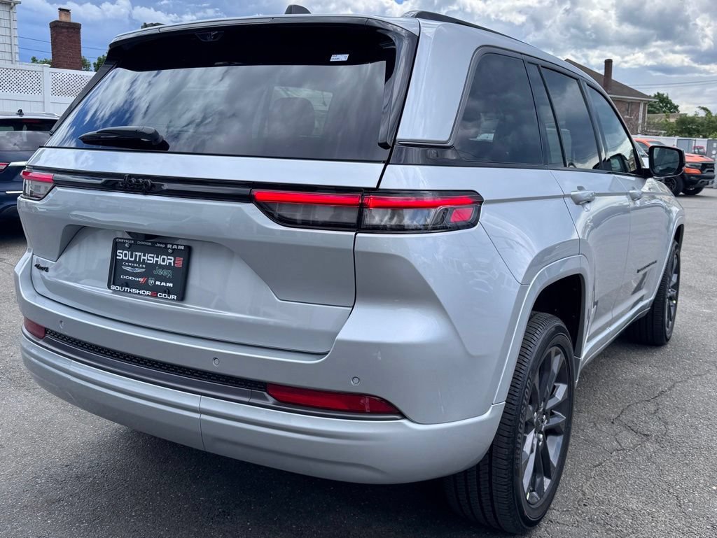 New 2026 Jeep Grand Cherokee Limited AWD/4WD image 6